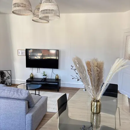 Soh Rent - 4p - Tv - Wifi - Balcon Apartment