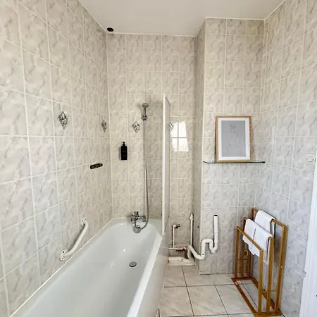 公寓 Soh Rent Cozy Proche Strasbourg - 4p - Tv - Wifi - Balcon 希尔蒂盖姆